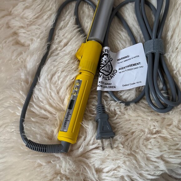 Drybar 3-Day Bender 1” Digital Curling Iron - Preowned - Picture 9 of 12